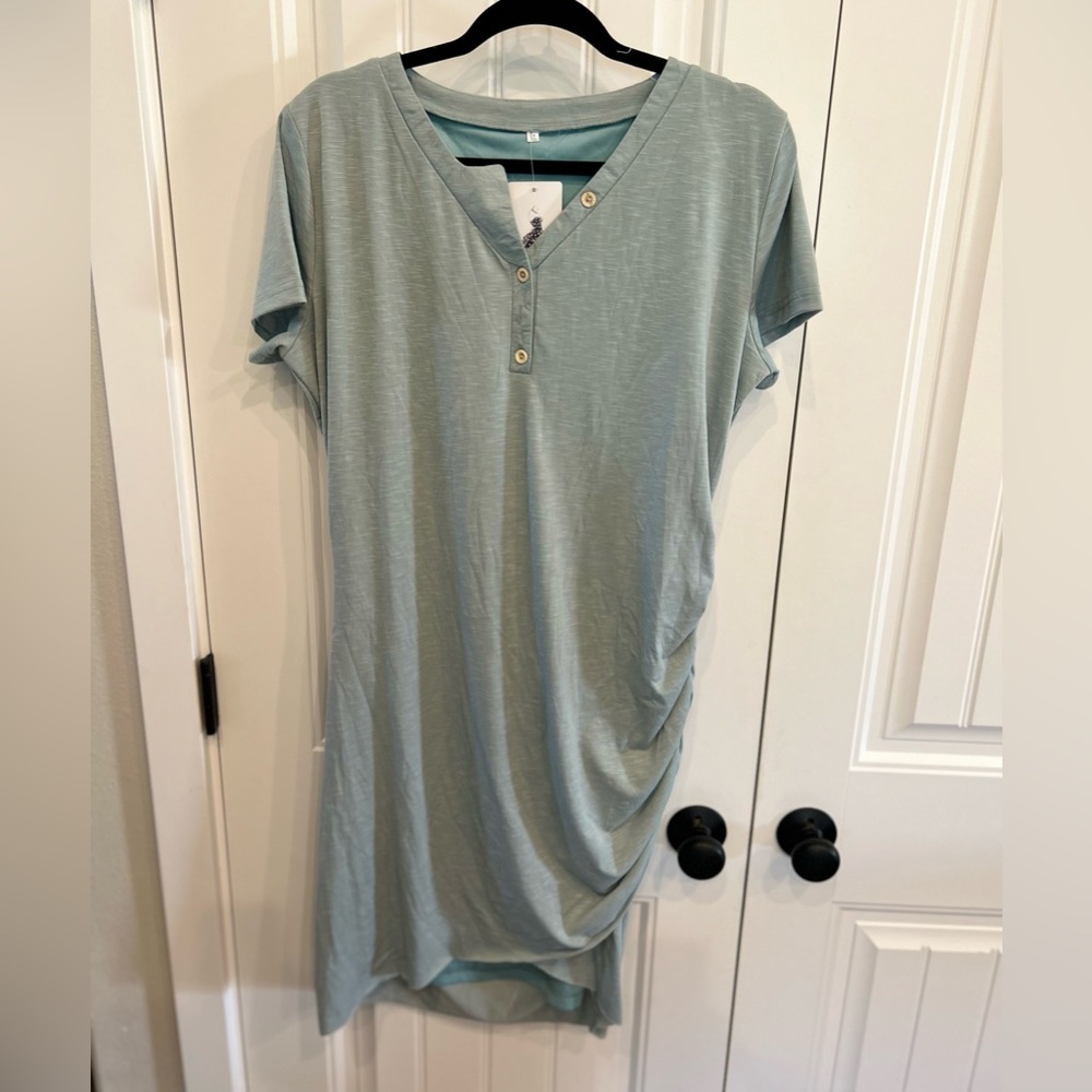 Blue mid length t shirt dress size XL